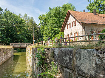 Bamberg: Von Kelheim bis Bamberg - historischer Ludwig-Donau-Main-Kanal erstmals gesamt in Faltplan ersichtlich