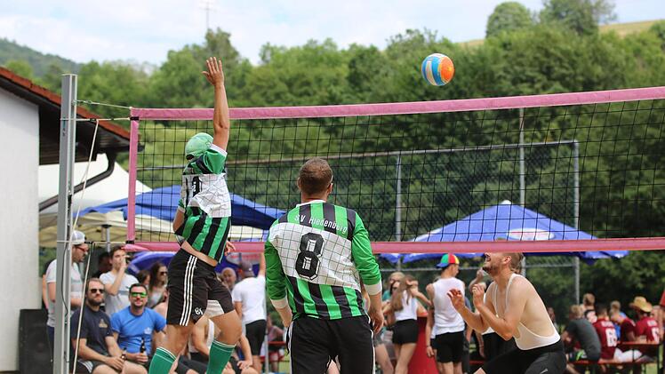 Beachvolleyball-Turnier in Oberbach. Sebastian Schmitt