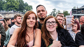 Hammer Konzert! An die 10.000 Kontra K Fans kamen nach Coburg.