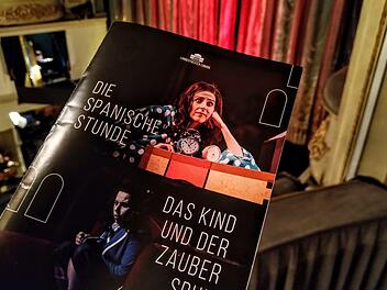 Der Ravel-Doppelabend mit den beiden Einaktern "Die spanische Stunde" und "Das Kind und der Zauberspruch" feierte am Sonntag Premiere am Landestheater Coburg.Foto: Jochen Berger