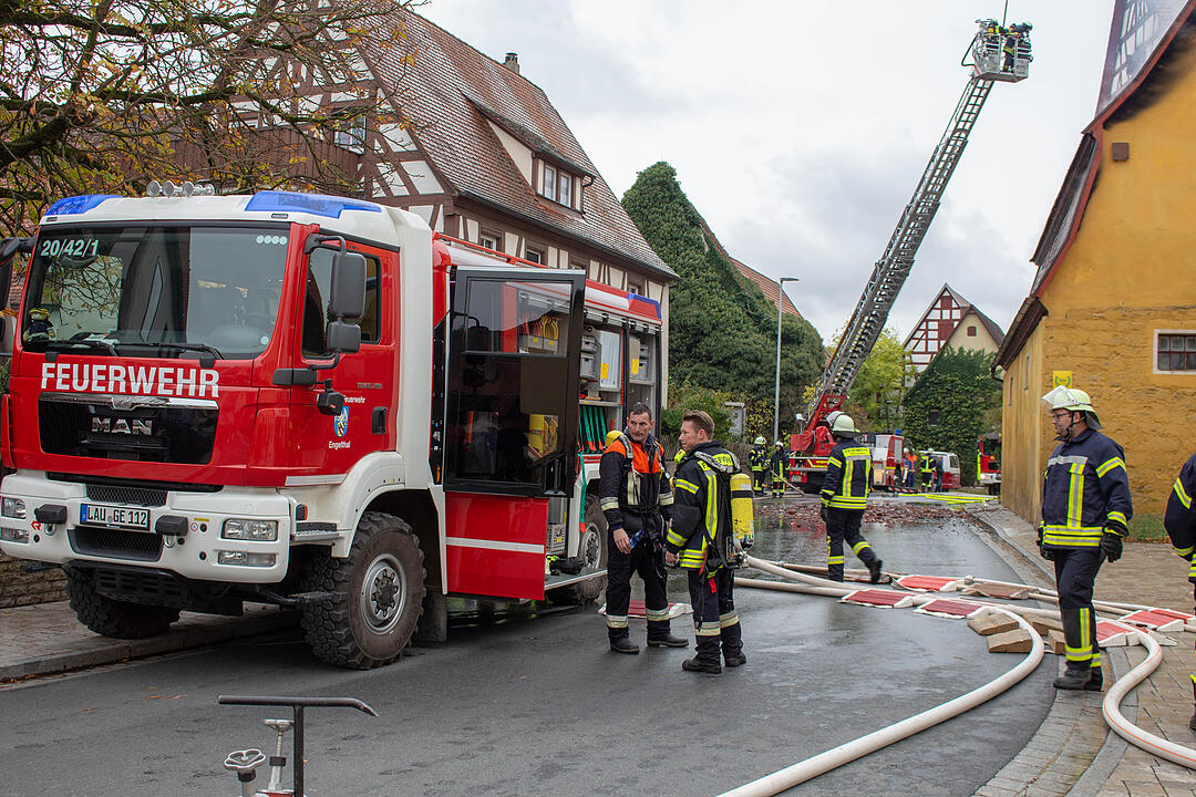 Scheune brennt: Großbrand in Mittelfranken führt zu hohem Sachschaden