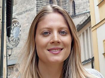 Stefanie Bauer ist Ansprechpartnerin für den Filmwettbewerb "Kirchenstorys". Foto: Krüger-Hund