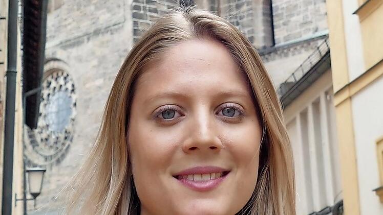 Stefanie Bauer ist Ansprechpartnerin für den Filmwettbewerb "Kirchenstorys". Foto: Krüger-Hund