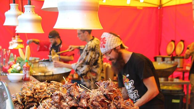 Gibt schon viele Leckereien bei Rock im Park. Foto: Tobias Utz