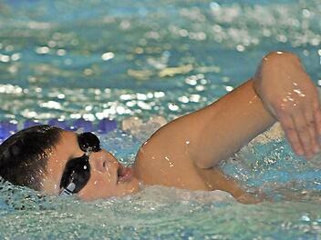 Der neunjährige Paul Deichsel vom ATS Kulmbach hat sich in der Deutschen Jahres-Bestenliste des Jahrgangs 2005 auf vordere Plätze geschwommen. Foto: Karl Heinz Weber