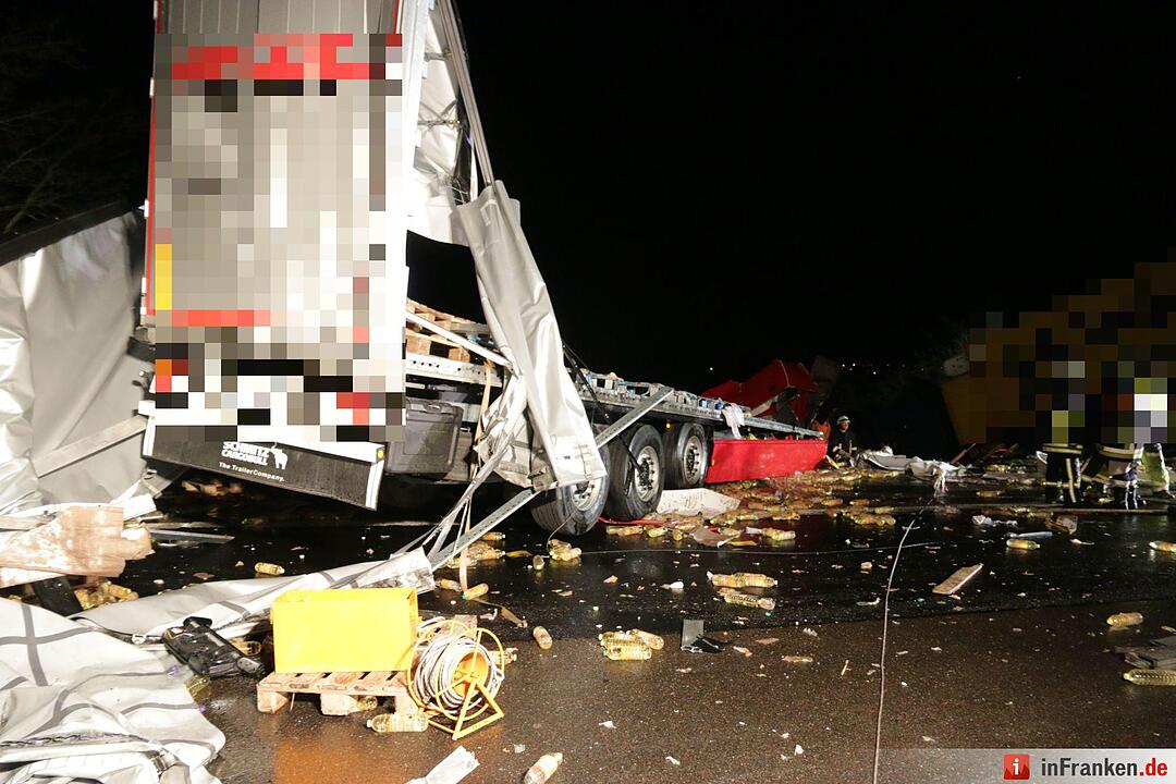 Lkw-Unfall auf A3: Vollsperrung