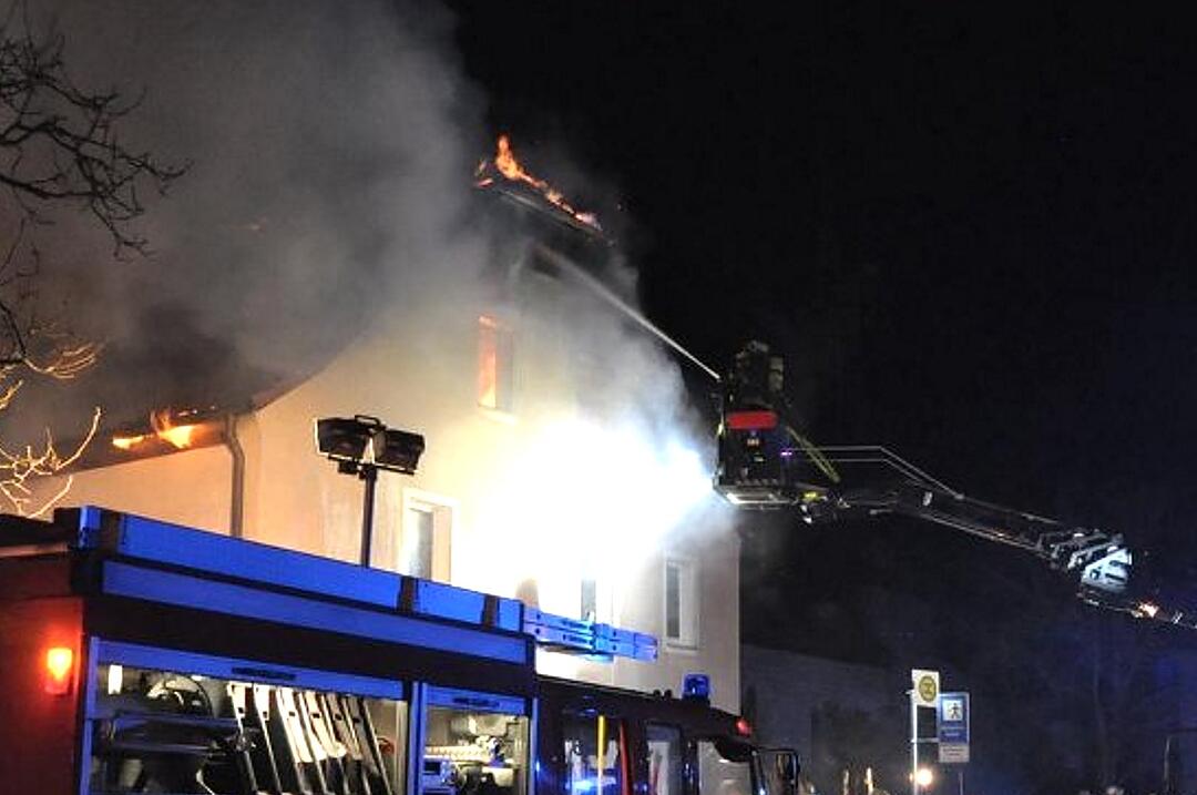 Großbrand im Landkreis Erlangen-Höchstadt – Sachschaden im sechsstelligen Bereich