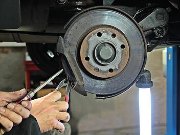 Bremsen, Auto, Bremsscheibe, Werkstatt