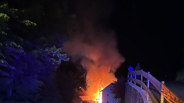 Feuerwehreinsatz im Lichtenfelser Ortsteil Mistelfeld