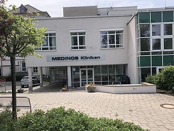 Im Sonneberger Klinikum gilt derzeit ein Aufnahmestopp. Mehrere Mitarbeiter hatten sich bei Corona-Patienten angesteckt. Foto: Christoph Böger