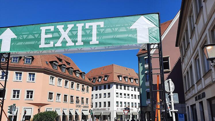 Bamberger Sandkerwa 2022: Untere Brücke freigeräumt - was wird aus Biergarten?