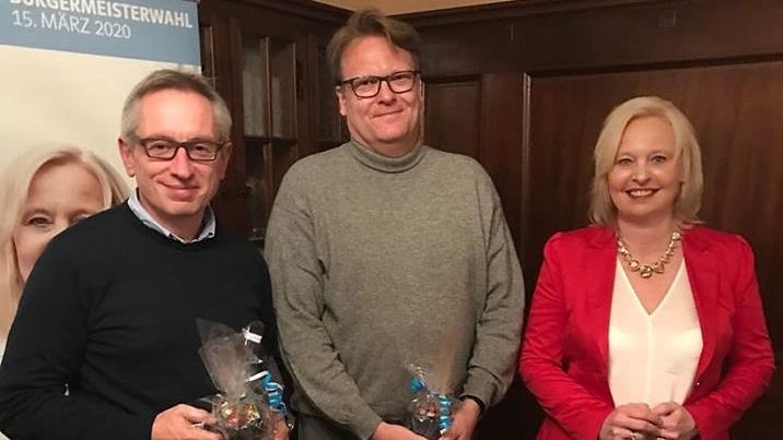Jürgen Bortolazzi (l.) und Helge Brixner wurden von Sabine Hanisch empfangen. Foto: privat