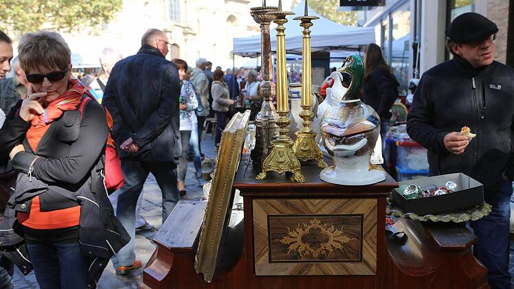 Antikmarkt Bamberg 2014 Foto: Barbara Herbst