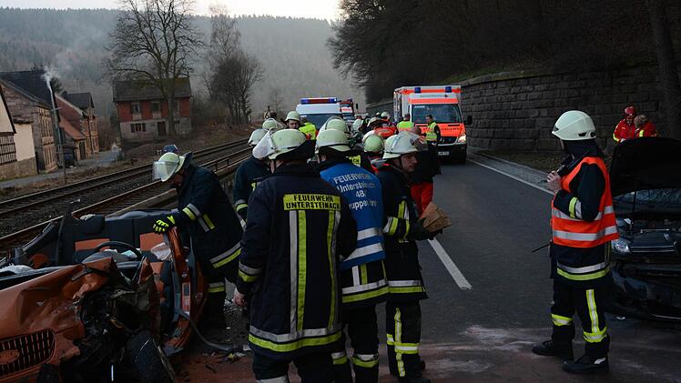 Schwerer Unfall auf der B 289 bei Kauerndorf  Foto: Dagmar Besand