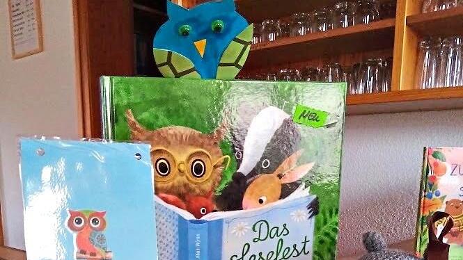 Eule Uhuwe beim Ferienprogramm der B&uuml;cherei in Langendorf. Bettina Schmitt