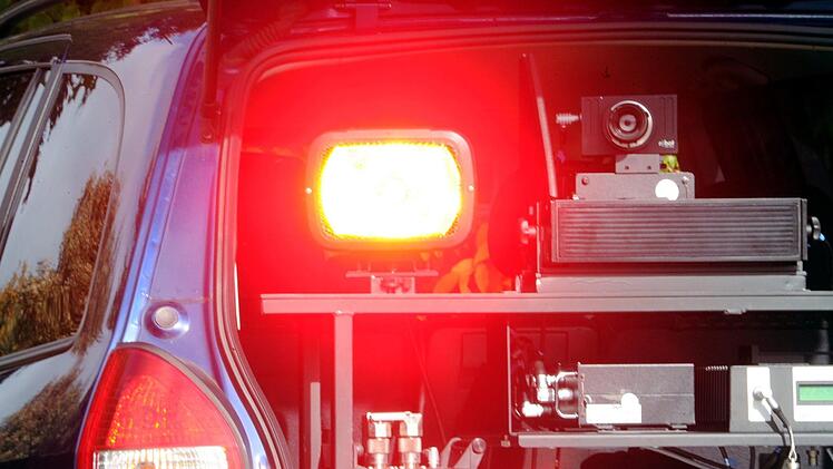 Der fünfte bayernweite Blitzmarathon ist zu Ende. Die Polizei in Franken zieht eine insgesamt positive Bilanz. Foto: Carsten Rehder/dpa