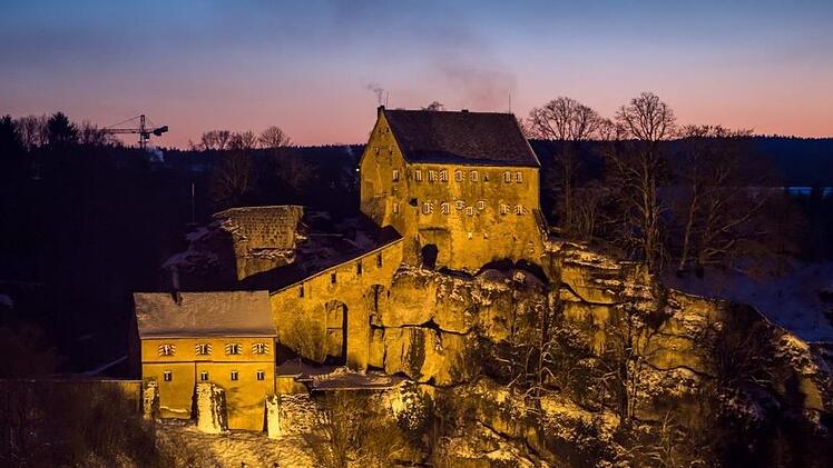 Ob Märchenschloss oder Ritterburg: Sie sind oft beeindruckende Zeitzeugen aus vergangenen Jahrhunderten. Hier sind die Schönsten aus dem Landkreis Bayreuth! Foto: Markus Grasser
