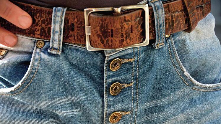Ein Mann hatte eine ungew&ouml;hnliche gro&szlig;e W&ouml;lbung unter der Hose. Das machte die Polizisten stutzig. Foto: PIRO4D/pixabay.com