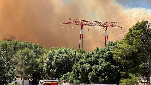 Flächenbrand in Frankreich