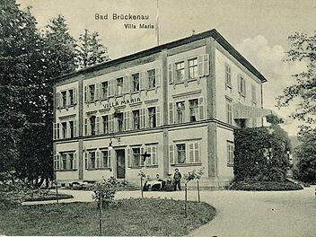 Postkarte aus dem Jahr 1910: Der Freistaat Bayern kaufte das Anwesen im Jahr 1905 und benannte das Haus Knell in Villa Maria um. Das Anwesen steht unter Denkmalschutz. Foto: Stadtarchiv