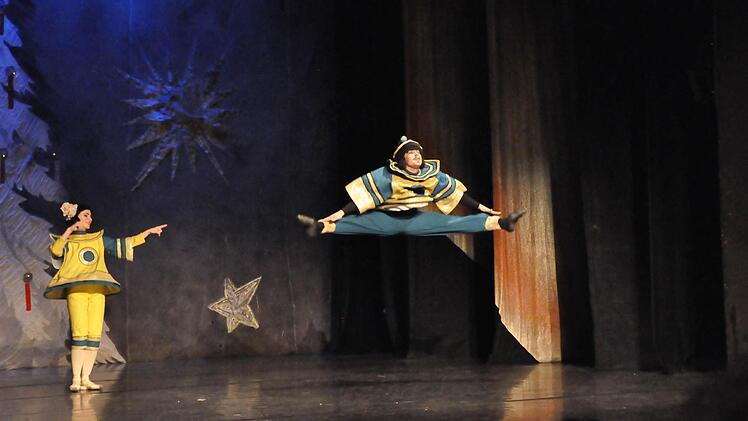"Der Nussknacker" im Kurtheater  Foto: Klopf