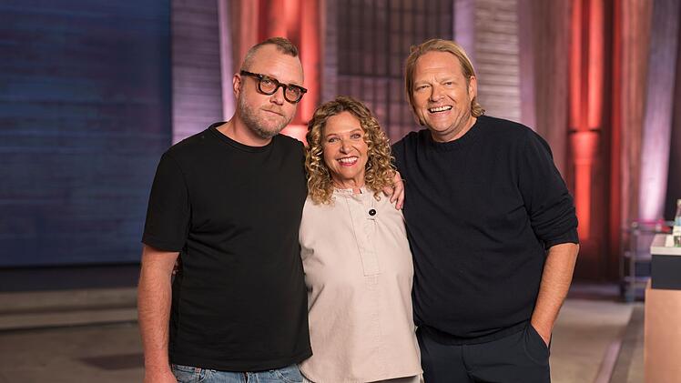 Sie haben die Macht über Wohl und Wehe: Die Jury, bestehend aus Haya Molcho, Max Strohe (links) und erstmals Sterne- und TV-Koch Björn Freitag.