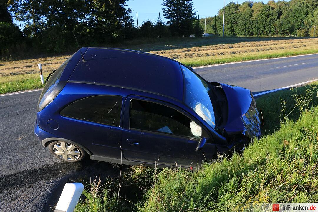 Zwei Verletzte bei Unfall bei Reichmannsdorf