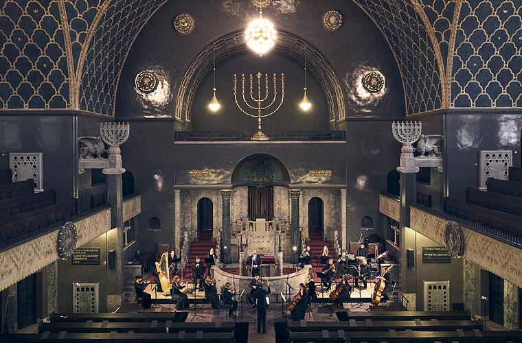 Eine Weise Von Liebe Und Tod In Der Alten Synagoge 