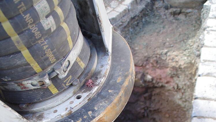 Der Saugrüssel im Einsatz. Foto: Marco Meißner