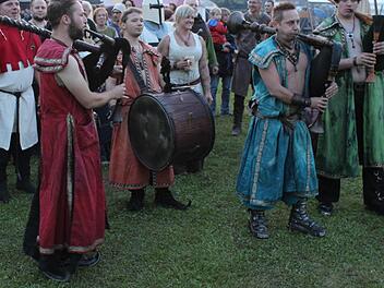 Allerlei Spielerei und Gaukelei erlebten die Besucher des Marktfestes in Igensdorf.