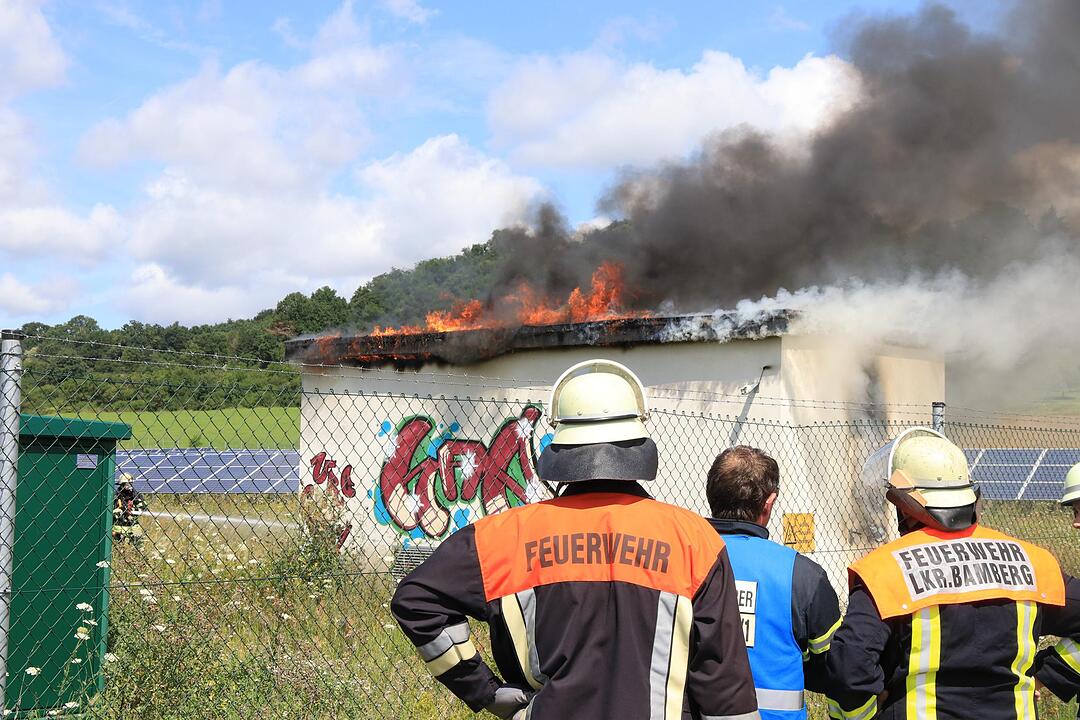 Kreis Bamberg: Brand in Solarpark Unterhaid