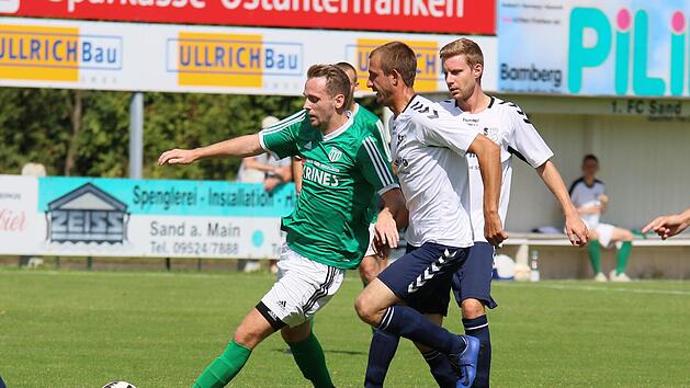 Sands Thomas Durst setzt sich gegen den Westheimer Arkadiusz Grek durch. Nun wartet in Gochsheim eine schwere Aufgabe.Ralf Naumann