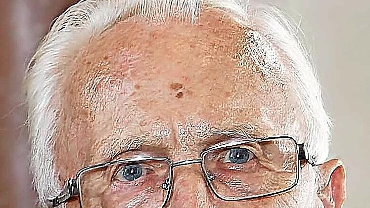 Viktor FiegerEhrenbürger