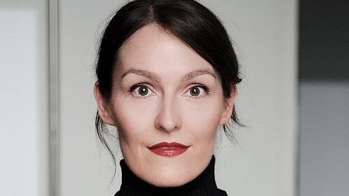 Krimiautorin Alex Beer kommt nach Haßfurt.