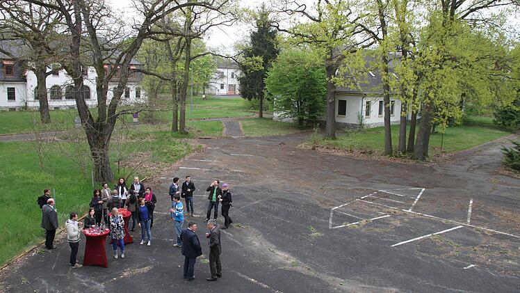 Harvey-Barracks