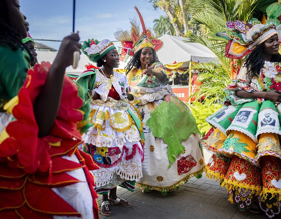Surinam feiert Unabhängigkeit von Niederlanden