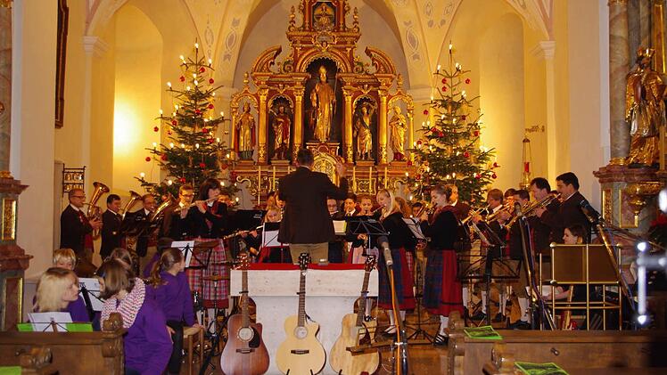 Der Musikverein Hesselbach bescherte bei seinem Weihnachtskonzert dem Publikum ein bewegendes und zu Herzen gehendes Erlebnis.