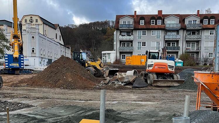 Die Hofer Straße ist Großbaustelle. Foto: Jürgen Gärtner