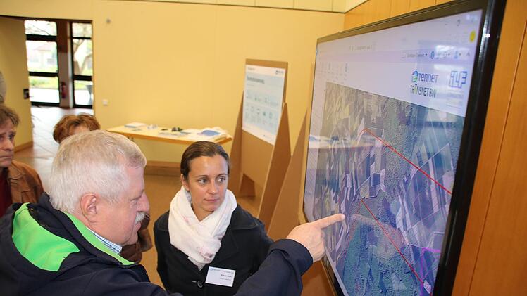 Eindrücke vom Info-Markt in Oberthulba. Foto: Ralf Ruppert