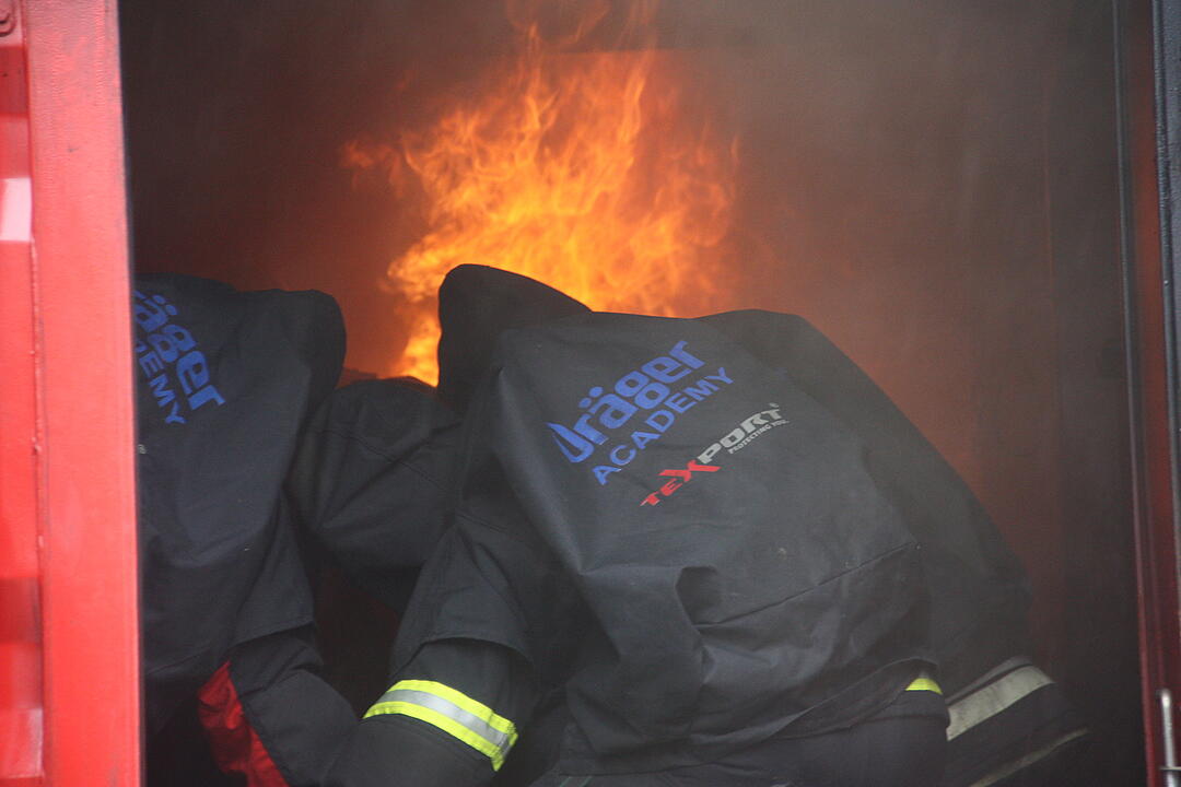 FEuerwehr-Brandcontainer