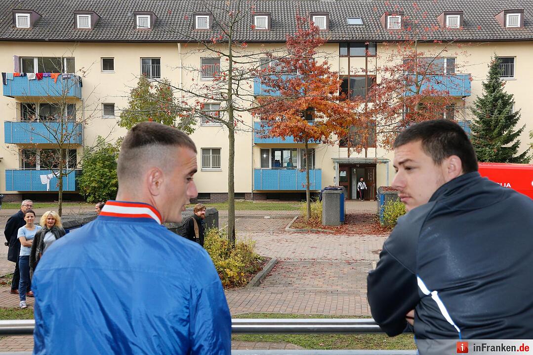 Bundesinnenminister Thomas de Maizière (CDU) hat das Balkanzentrum in Bamberg besucht