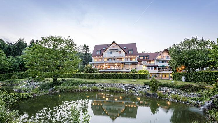 Außenansicht des Landhotels Heimathenhof.