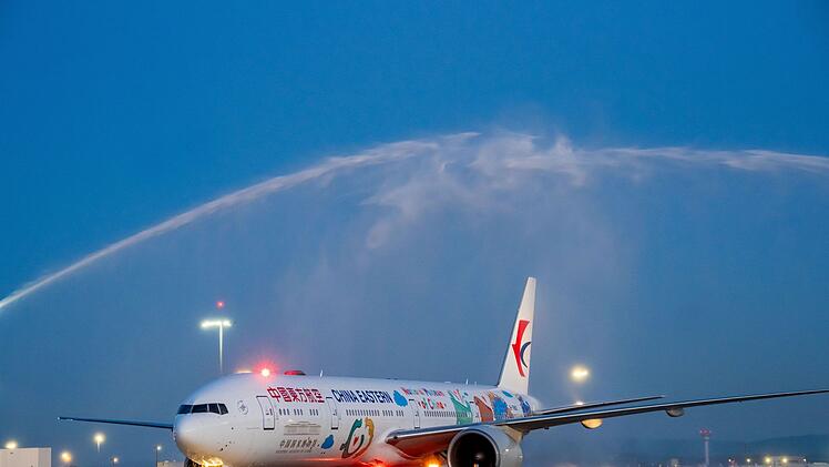 Erstflug vom neu er&ouml;ffneten Terminal 3 am Frankfurter Flughafen