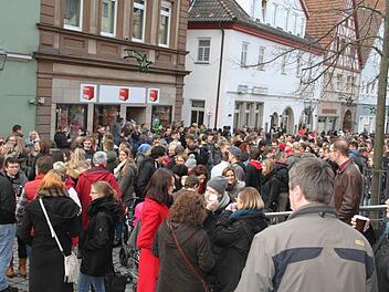 Eigentlich ist der "Heilige Frühschoppen" in der Oberen Stadt ein friedliches Fest. Im Vorjahr wurde ein 22-Jähriger jedoch handgreiflich. Dafür musste er sich jetzt vor Gericht verantworten. Foto: Archiv/Sonny Adam