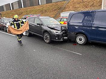 Autofahrer-Irrsinn nach Massencrash auf A3: "Warum riskiere ich das Leben anderer?"