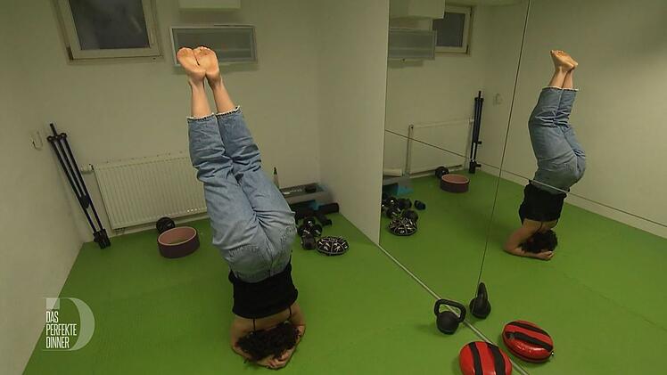 Yoga-Übungen zwischendurch machen den Kopf klar.