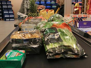 Als Gegenmodell zum oft hektischen Einkauf hat ein Supermarkt in den Niederlanden eine sogenannte "Plauderkasse" eingef&uuml;hrt, an der sich die Kunden ruhig Zeit lassen d&uuml;rfen. Symbolfoto: Ferdinand Merzbach