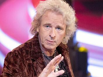 Thomas Gottschalk hat ein Herz für den Kulmbacher Familientreff und eine Idee, wie die von Finanznöten geplagte Einrichtung zu Geld kommen kann.  Foto: dpa/Jörg Carstensen