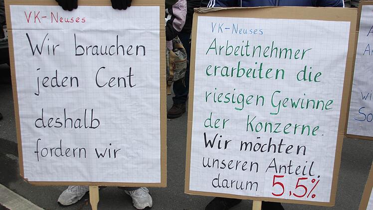 Plakate der Protestierenden Foto: Friedwald Schedel