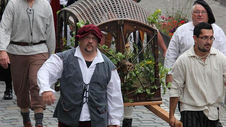 Historischer Festzug durch Kronach. Foto: Marco Meißner
